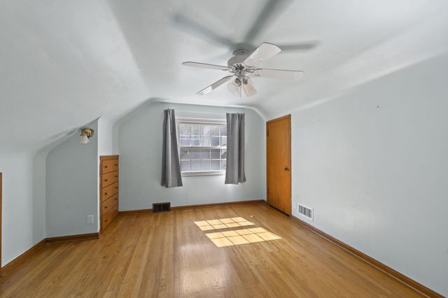 40 S Kellner Road, Columbus, OH 43209