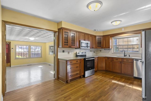 40 S Kellner Road, Columbus, OH 43209