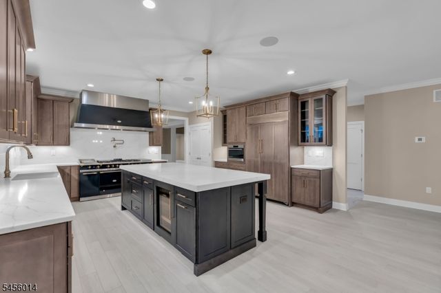 273 Berger St, Franklin Twp., NJ 08873