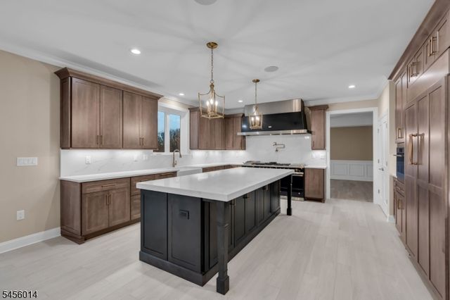 273 Berger St, Franklin Twp., NJ 08873