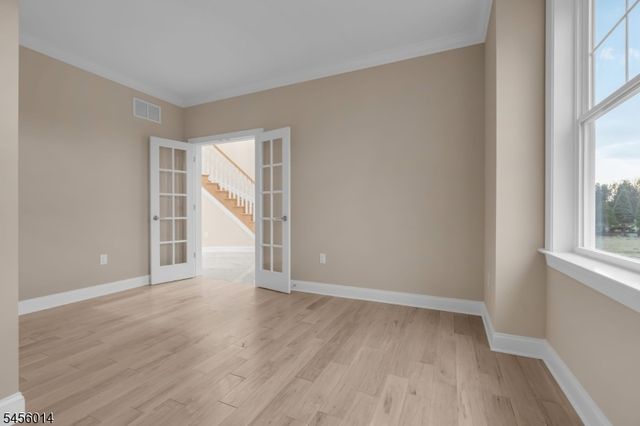 273 Berger St, Franklin Twp., NJ 08873