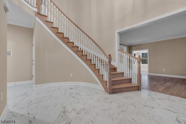 273 Berger St, Franklin Twp., NJ 08873