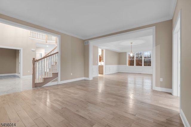 273 Berger St, Franklin Twp., NJ 08873