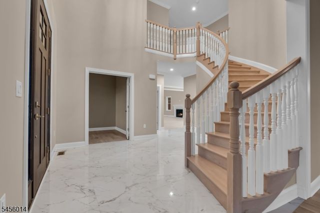 273 Berger St, Franklin Twp., NJ 08873