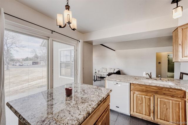 2621 S Xanadu Way B, Aurora, CO 80014