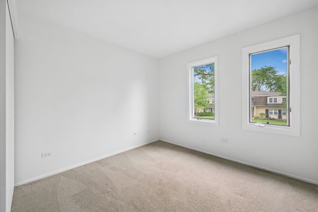 1165 Pleasant Run Drive 510, Wheeling, IL 60090