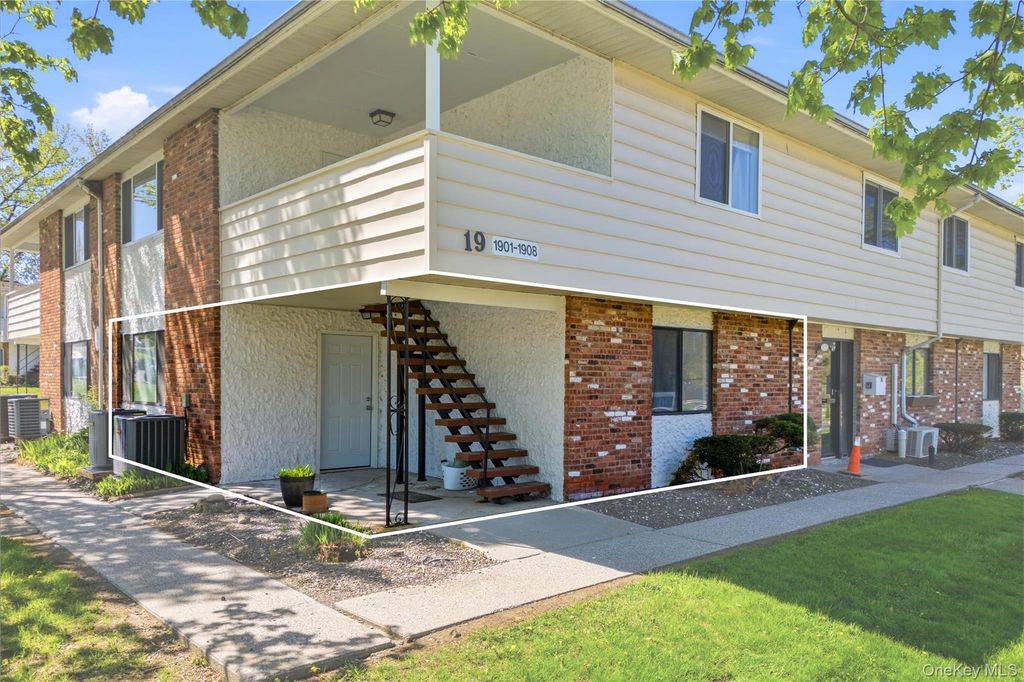 1901 Cortland Drive 19A, Newburgh, NY 12550