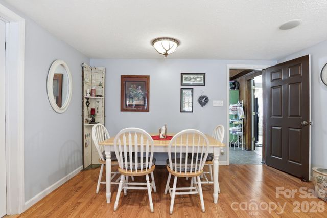 6998 Nobby Lail Road, Connelly Springs, NC 28612