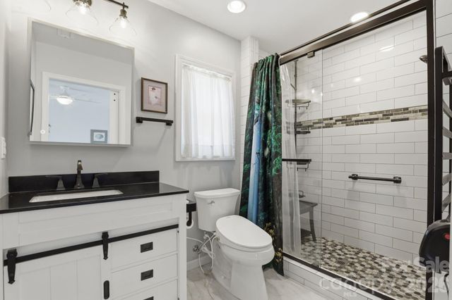 6998 Nobby Lail Road, Connelly Springs, NC 28612