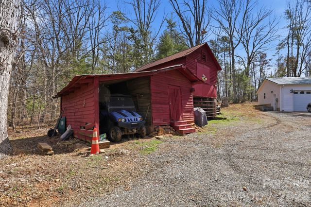 6998 Nobby Lail Road, Connelly Springs, NC 28612