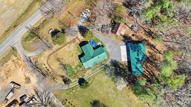 6998 Nobby Lail Road, Connelly Springs, NC 28612