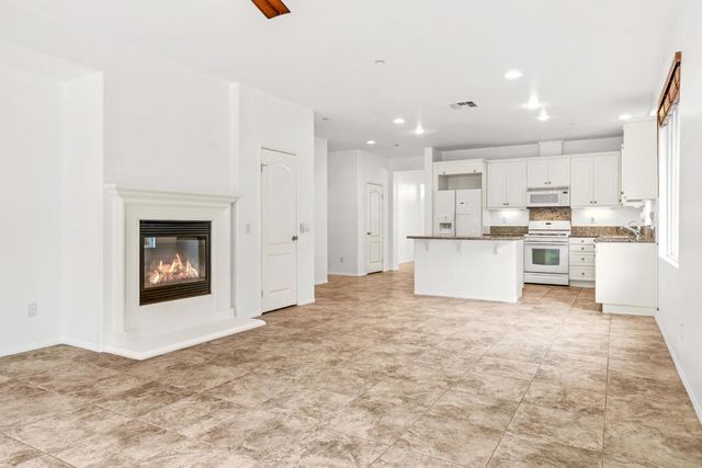 2651 Desert Breeze Way, Palm Springs, CA 92262