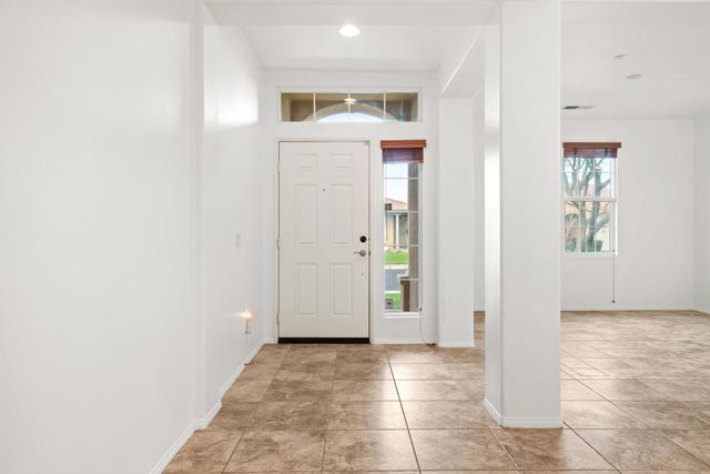 2651 Desert Breeze Way, Palm Springs, CA 92262
