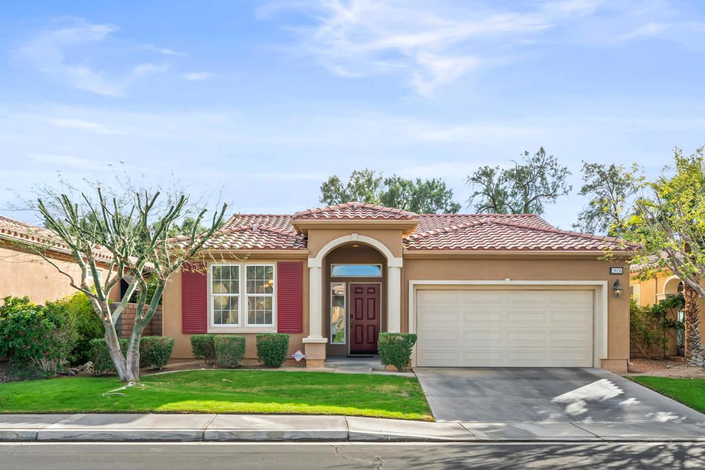 2651 Desert Breeze Way, Palm Springs, CA 92262