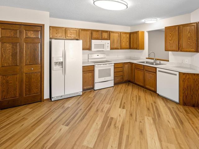 14567 Europa Way, Apple Valley, MN 55124