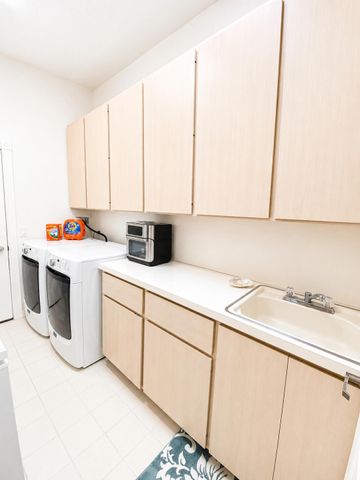 7529 SE Bay Cedar Circle, Hobe Sound, FL 33455