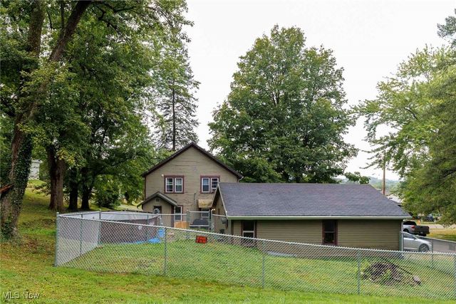 318 N 5th Street, Dennison, OH 44621