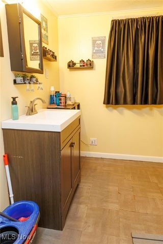 318 N 5th Street, Dennison, OH 44621