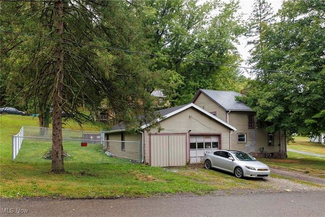 318 N 5th Street, Dennison, OH 44621