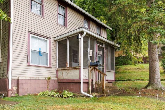 318 N 5th Street, Dennison, OH 44621