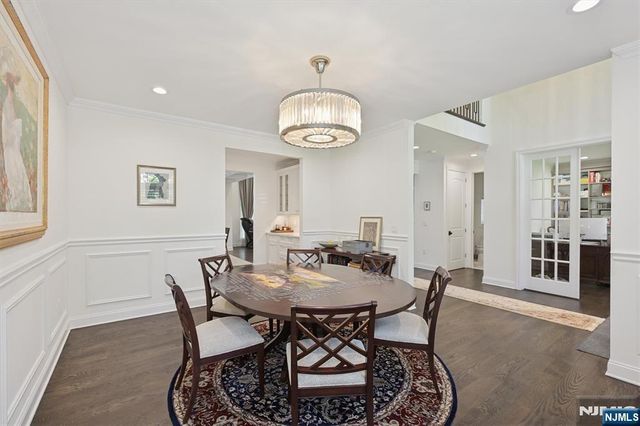 8 Ranch Lane, Closter, NJ 07624