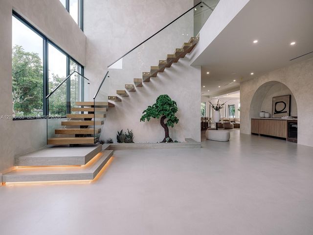 9530 SW 95th Court, Miami, FL 33176