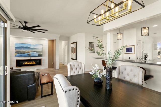 20852 N CANYON WHISPER Drive, Surprise, AZ 85387