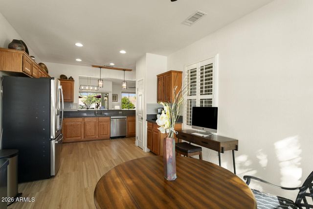 20852 N CANYON WHISPER Drive, Surprise, AZ 85387