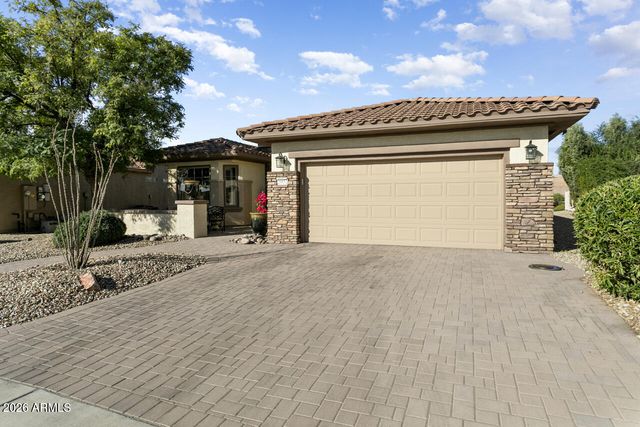 20852 N CANYON WHISPER Drive, Surprise, AZ 85387