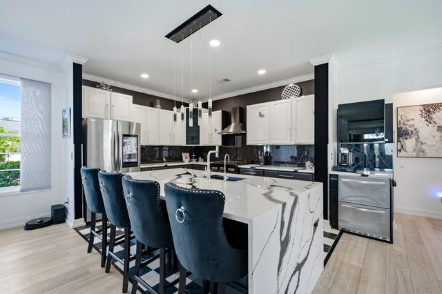 1178 Parish Way, Myrtle Beach, SC 29577