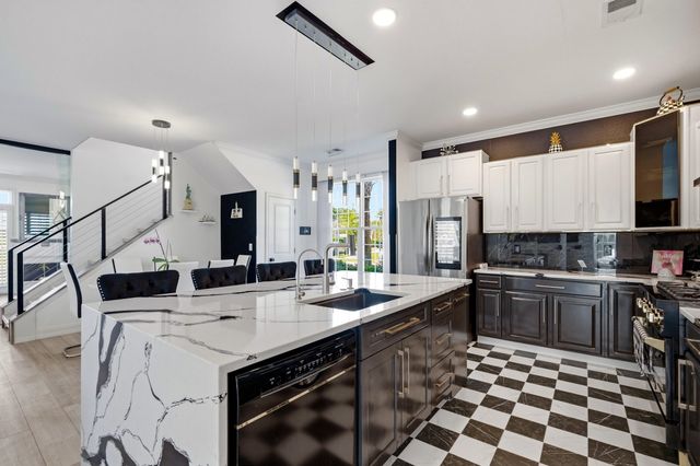 1178 Parish Way, Myrtle Beach, SC 29577