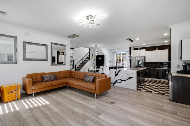 1178 Parish Way, Myrtle Beach, SC 29577