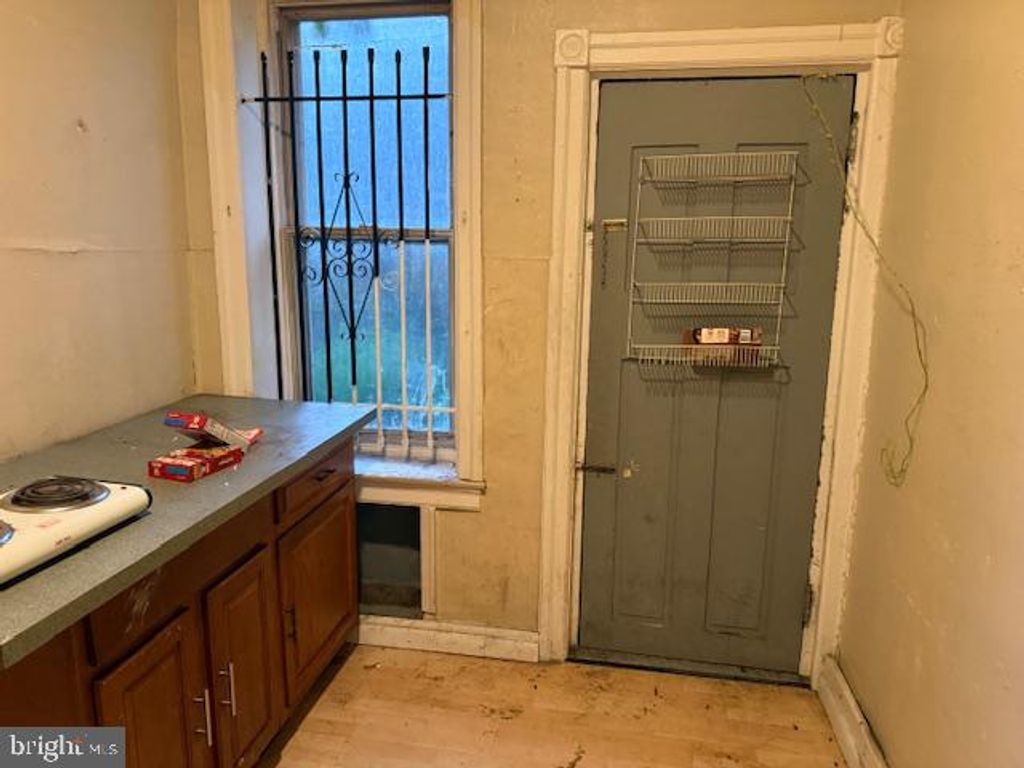1648 PRATT ST, PHILADELPHIA, PA 19124 — photo 5