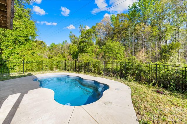 1072 Willow Bend Drive, Fort Mill, SC 29708