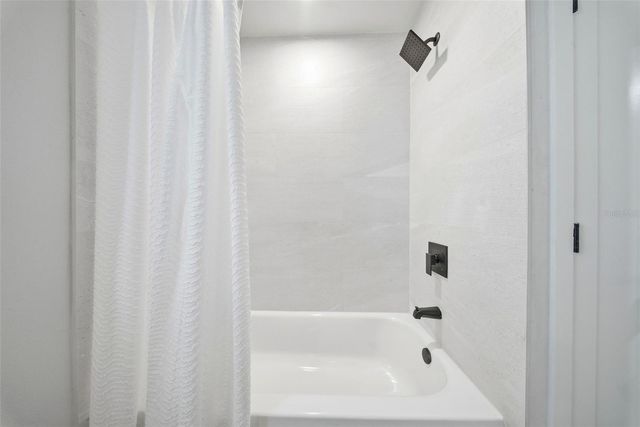 1125 77TH STREET N, St Petersburg, FL 33710