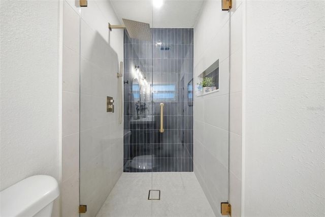 1125 77TH STREET N, St Petersburg, FL 33710