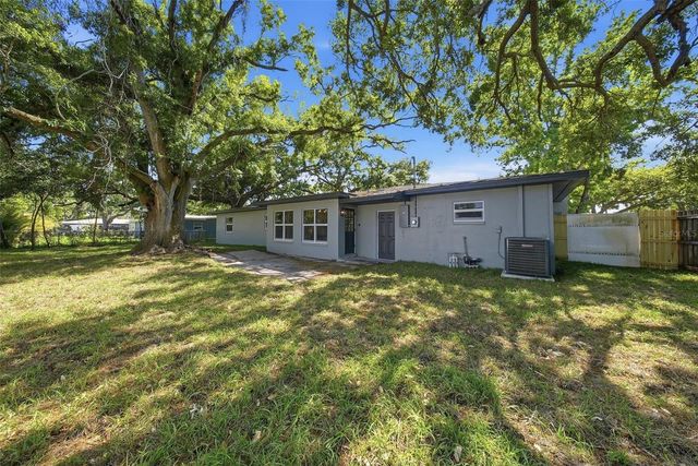 1125 77TH STREET N, St Petersburg, FL 33710