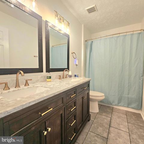 3 TOMAHAWK TER, Middle River, MD 21220