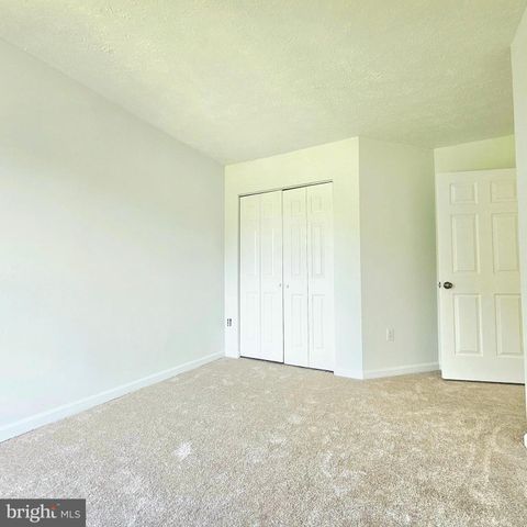 3 TOMAHAWK TER, Middle River, MD 21220