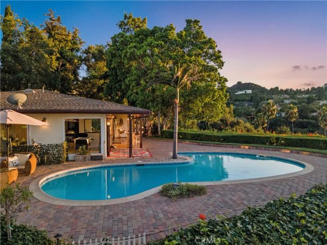 3701 Royal Meadow, Sherman Oaks, CA 91403