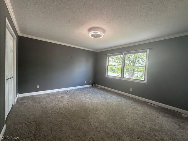 303 Ohio Street, Marietta, OH 45750