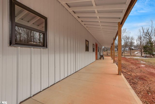 536 Old Mill Road, Campobello, SC 29322