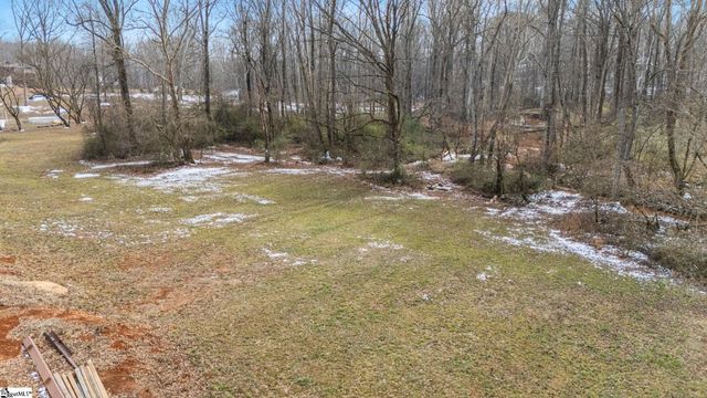 536 Old Mill Road, Campobello, SC 29322