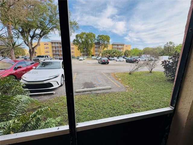 2800 NW 56th Avenue D102, Lauderhill, FL 33313