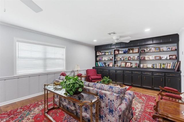 4808 W Quail Hollow Dr Drive, Lake Charles, LA 70605