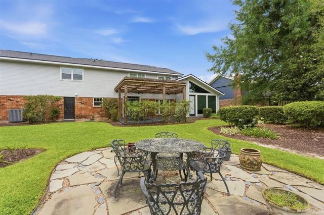 4808 W Quail Hollow Dr Drive, Lake Charles, LA 70605