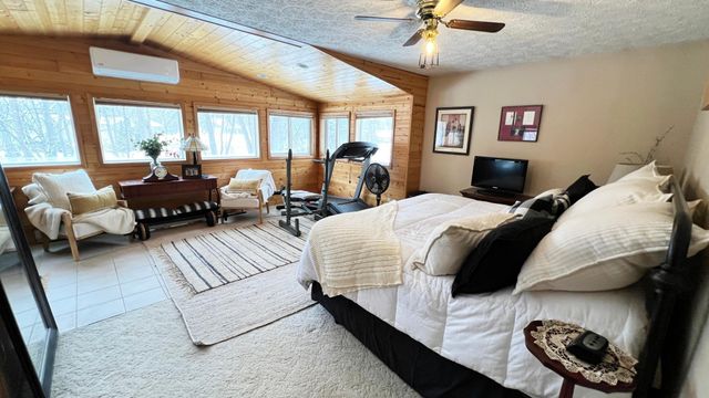 11096 County Highway 17, Detroit Lakes, MN 56501