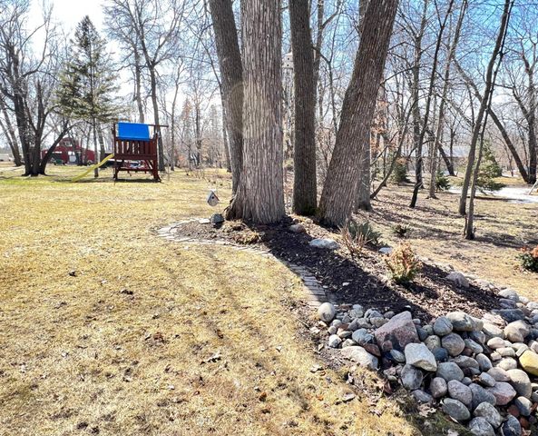 11096 County Highway 17, Detroit Lakes, MN 56501