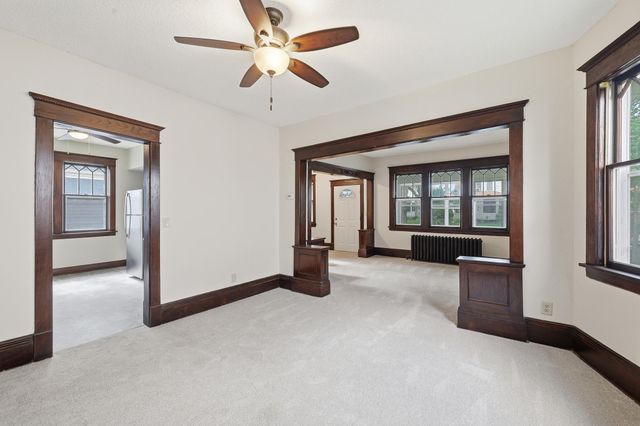 934 Central Avenue W, Saint Paul, MN 55104