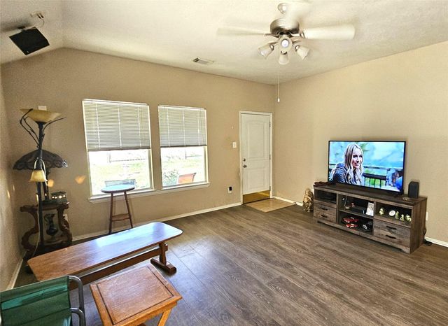 3008 Baronsgate Lane, Dickinson, TX 77539